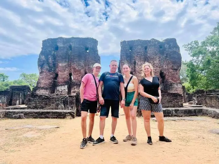 Polonnaruwa Sightseeing